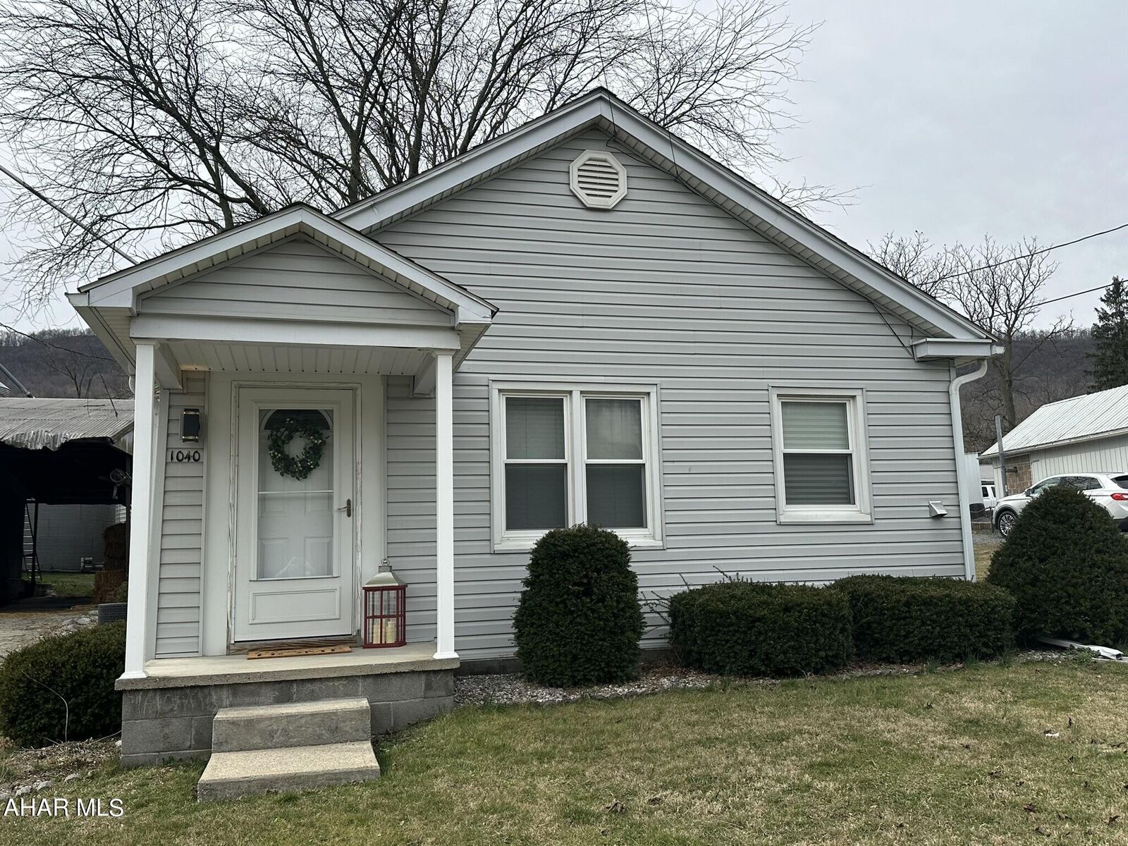 Property Photo: 1040 N Spring Street PA 15537