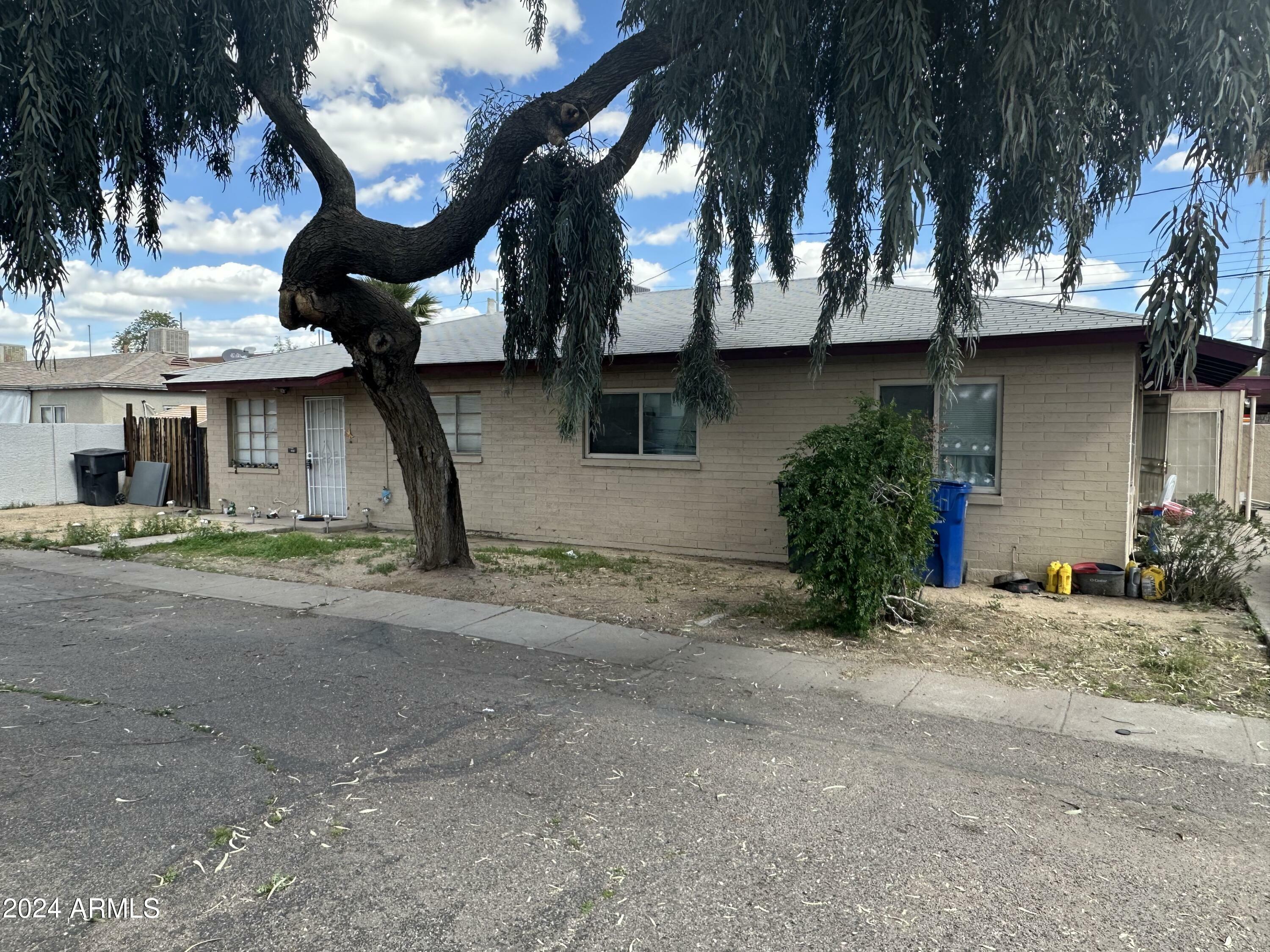 Property Photo:  20 W University Drive Frnt  AZ 85201 