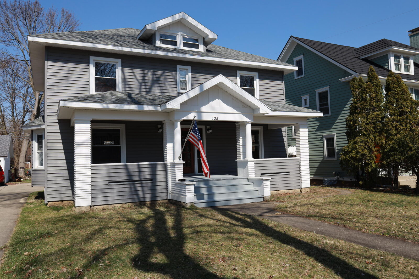 Property Photo: 738 Crescent Road MI 49203