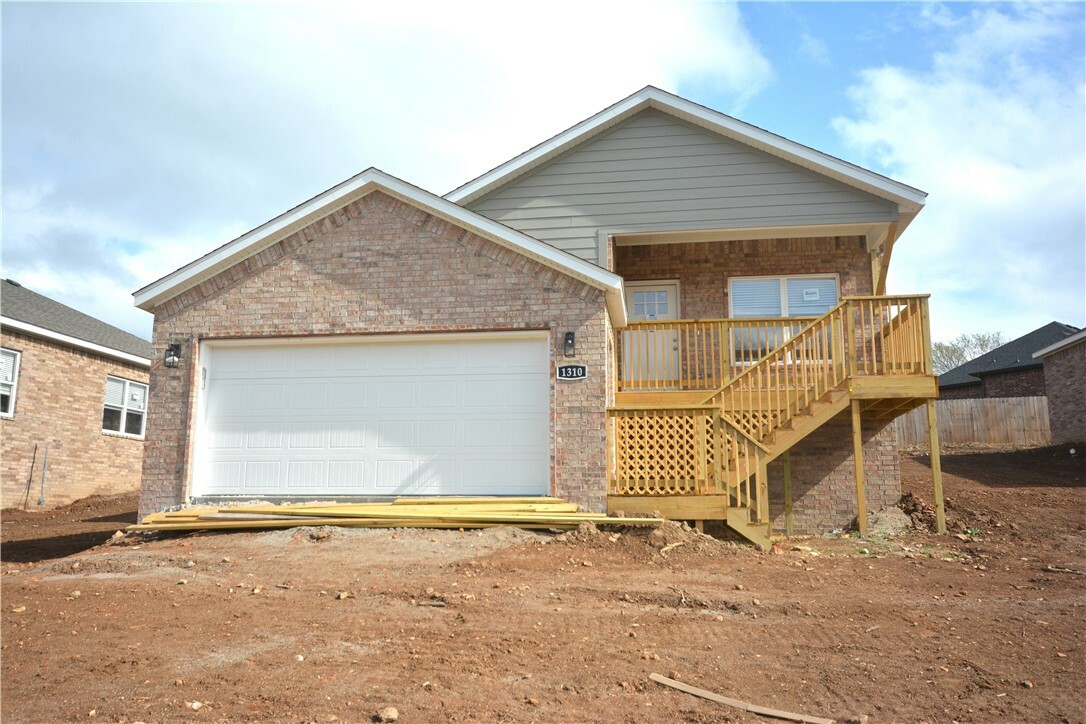 Property Photo:  1310 Valley Drive  AR 72734 