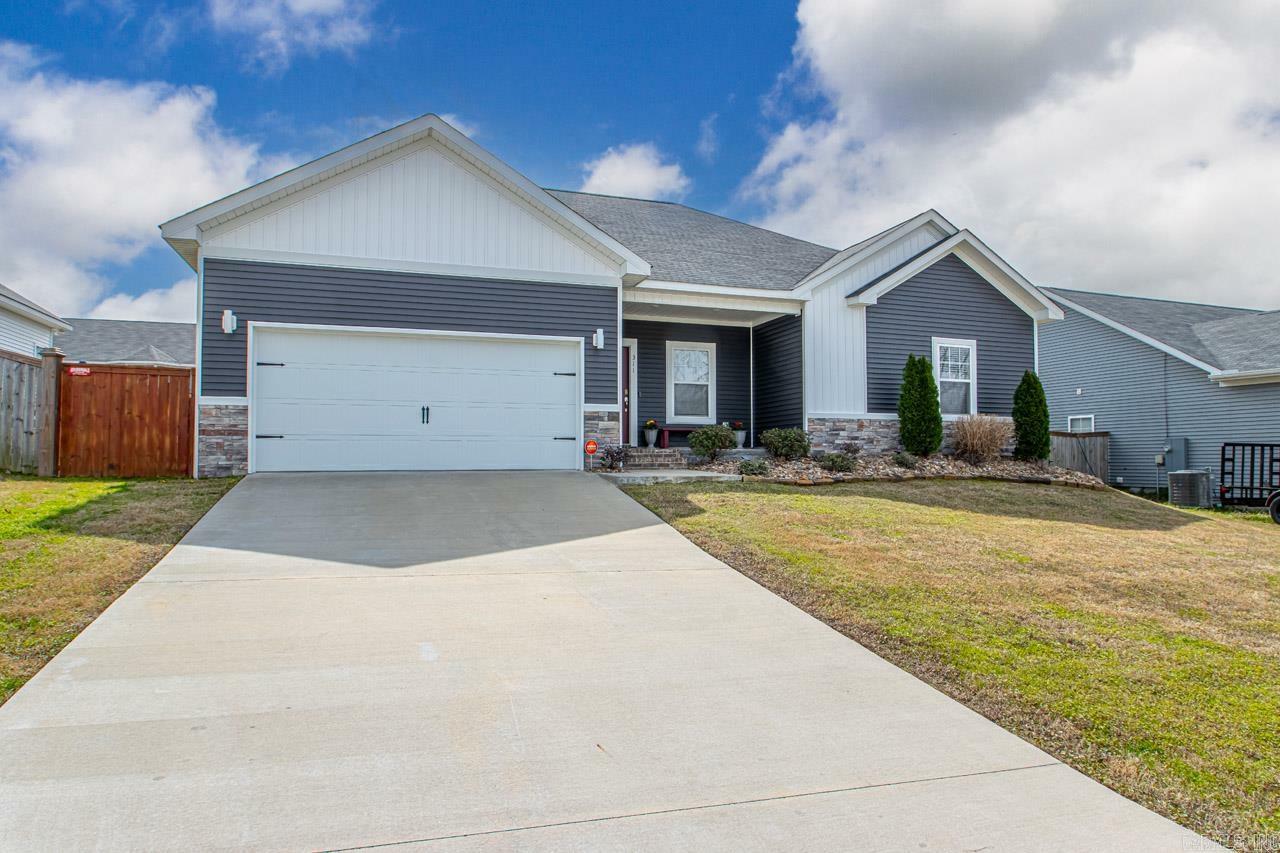 Property Photo:  311 Kings Ranch Drive  AR 72015 