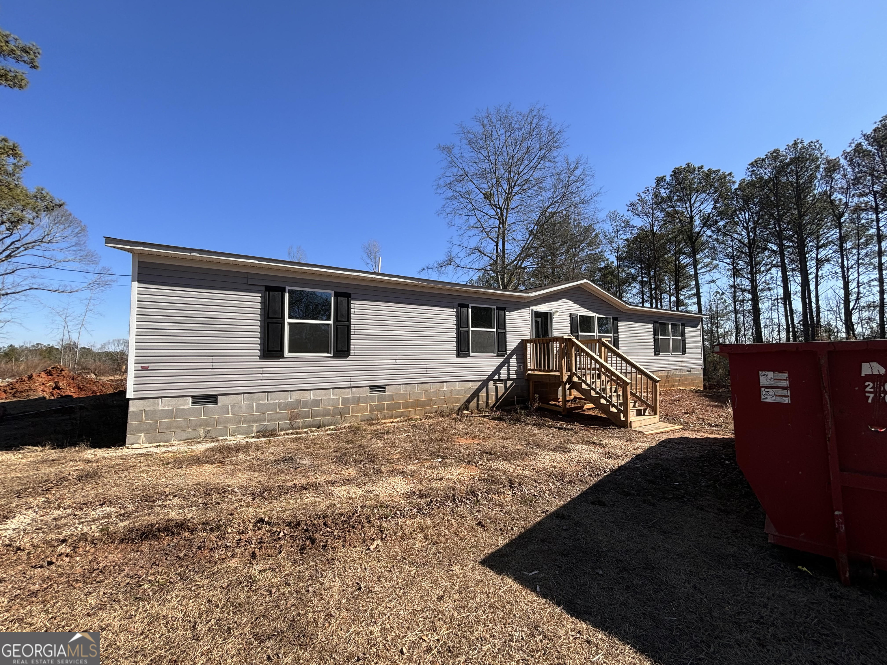 Property Photo: 2715 Armstrong Mill Road GA 30217