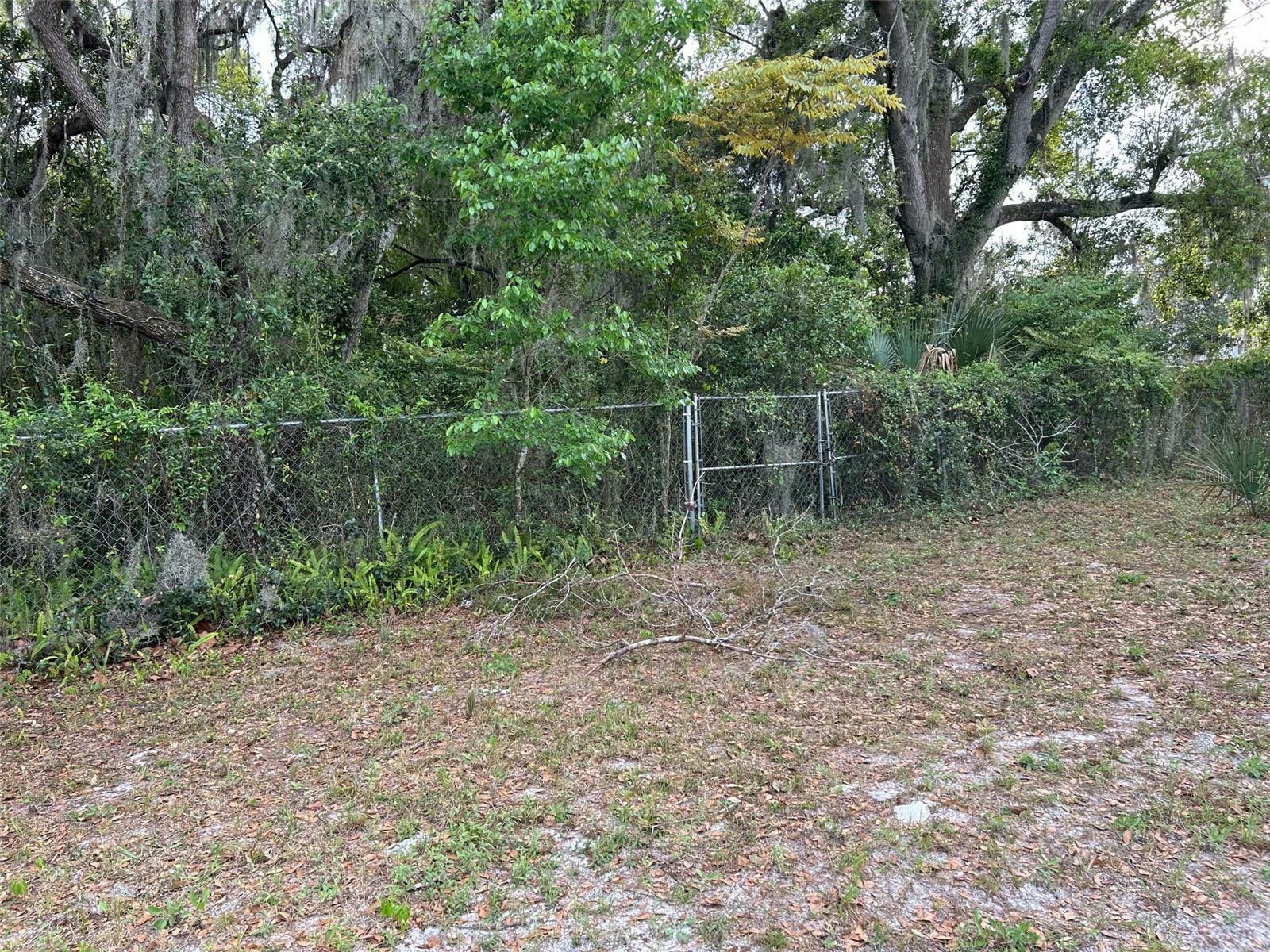 Property Photo:  10736 Buck Road  FL 32817 