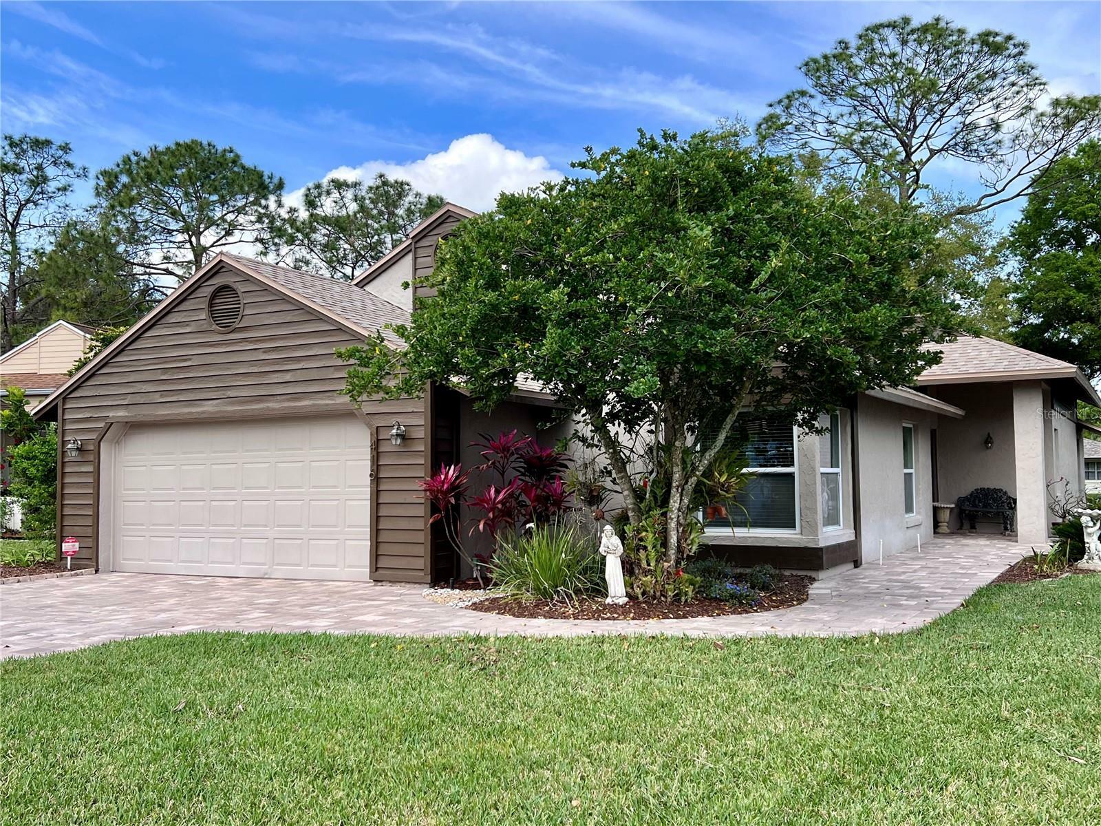 Property Photo:  416 Sandestin Drive  FL 33884 