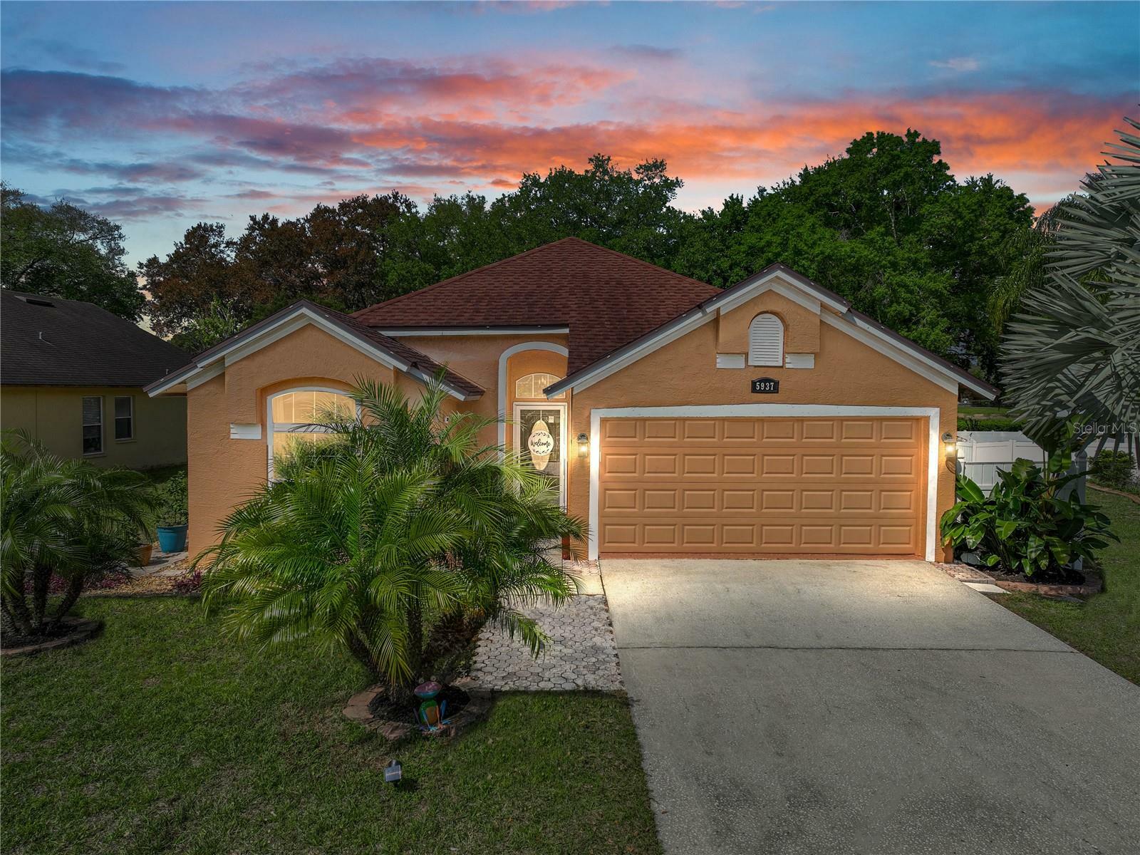 Property Photo: 5937 Azure Drive FL 33545