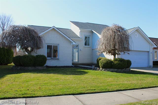 52423 Maurice Drive  Macomb Twp MI 48042 photo