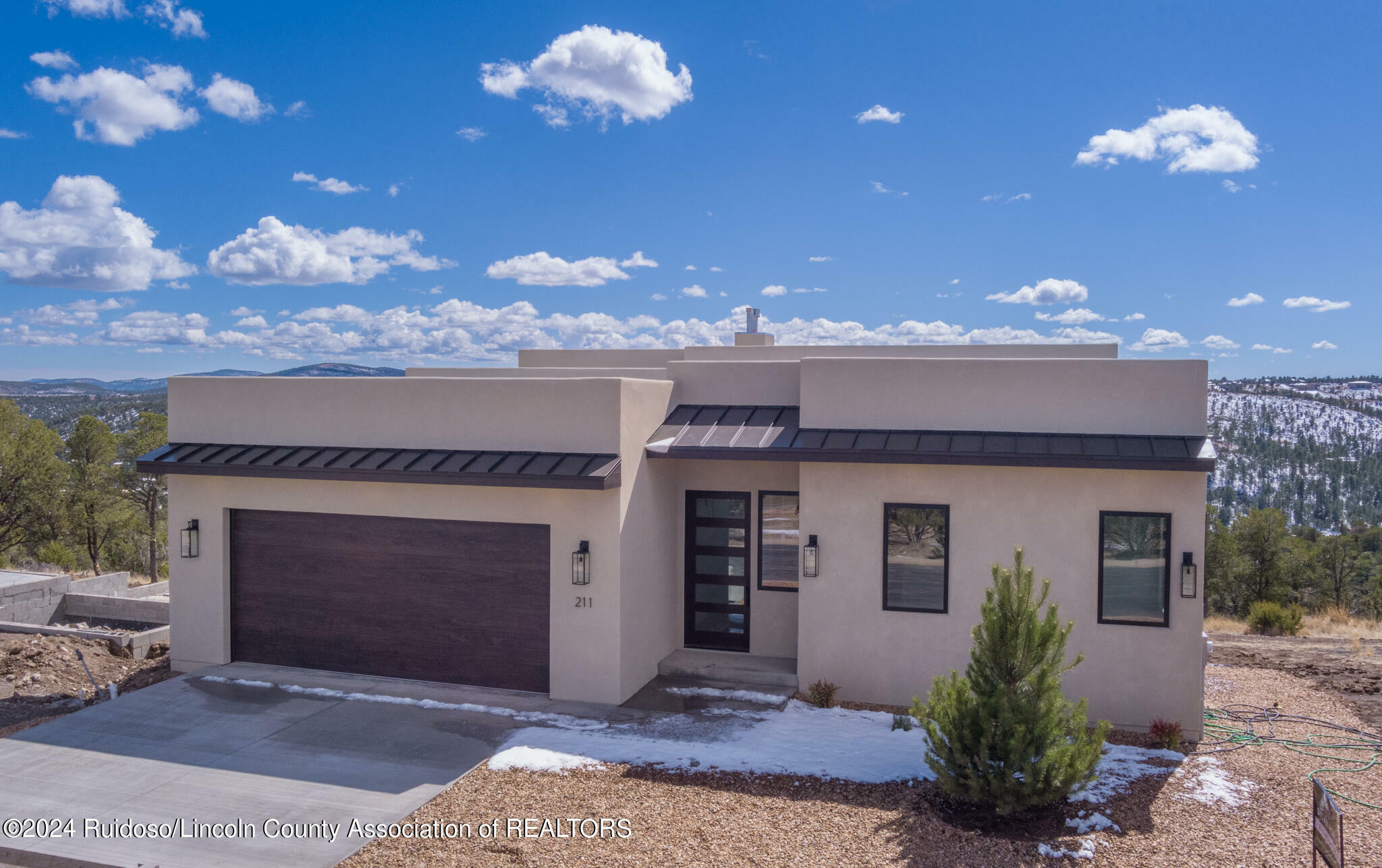 Property Photo: 211 Spencer Road NM 88312