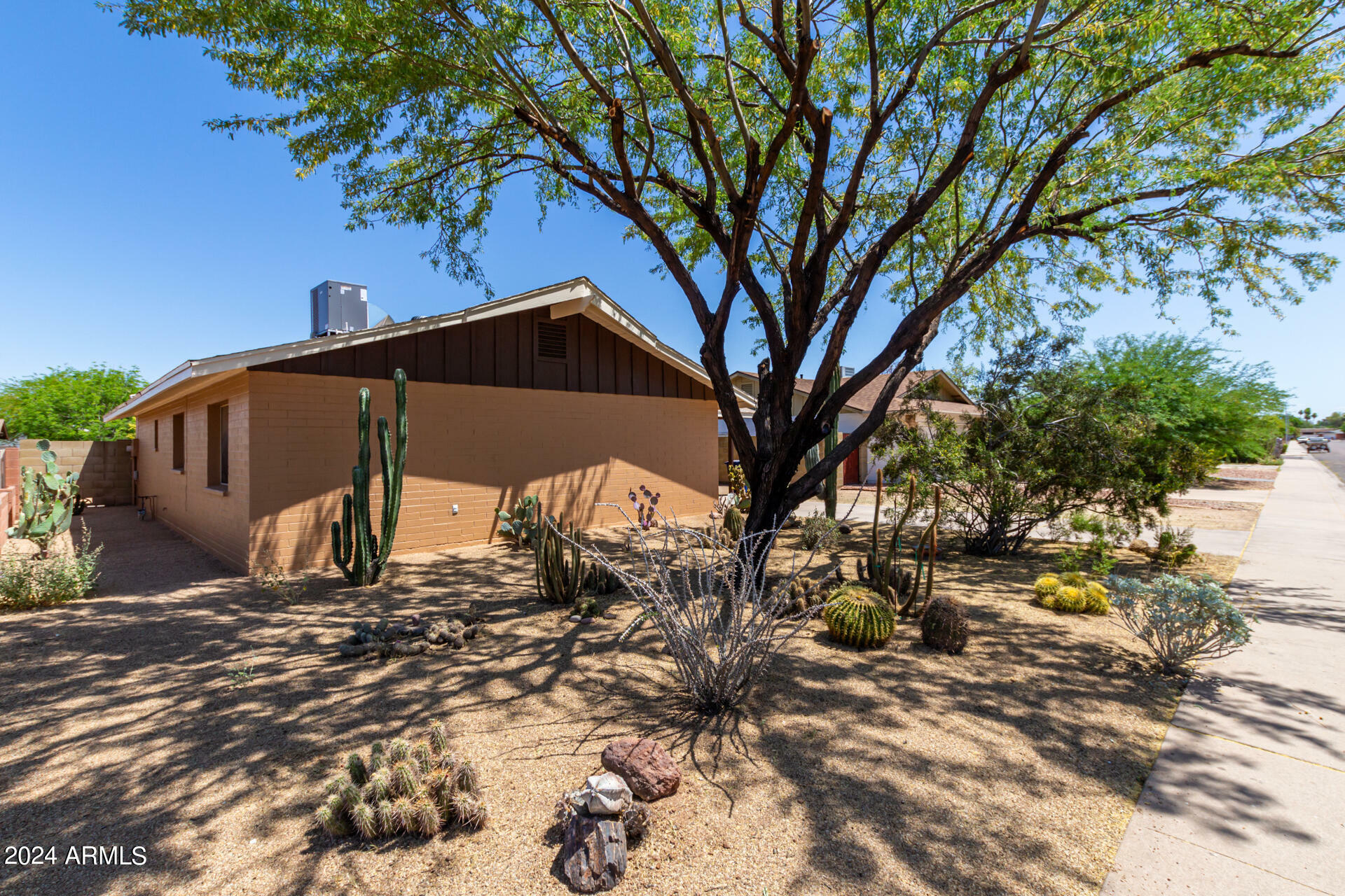 Property Photo:  1506 E Bishop Drive  AZ 85282 