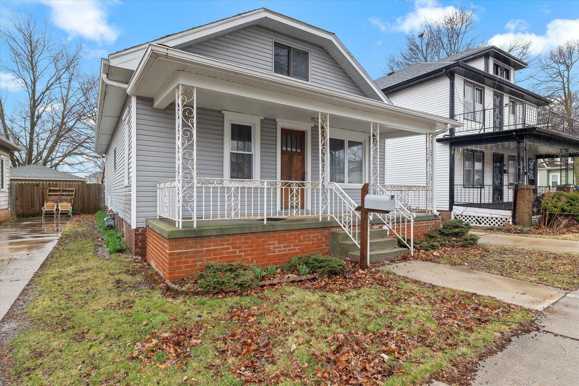 Property Photo:  3621 Wright Ave  WI 53405 