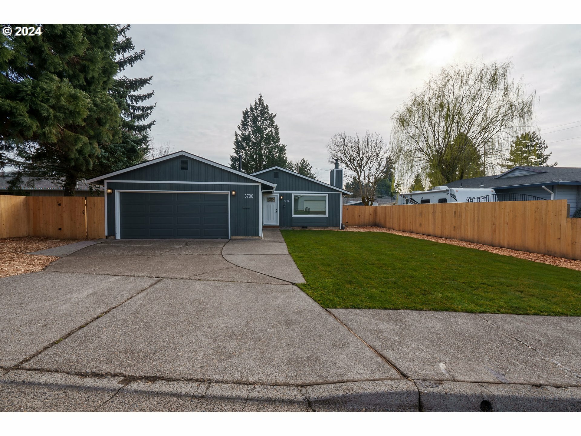 Property Photo:  3700 SW 196th Ave  OR 97078 