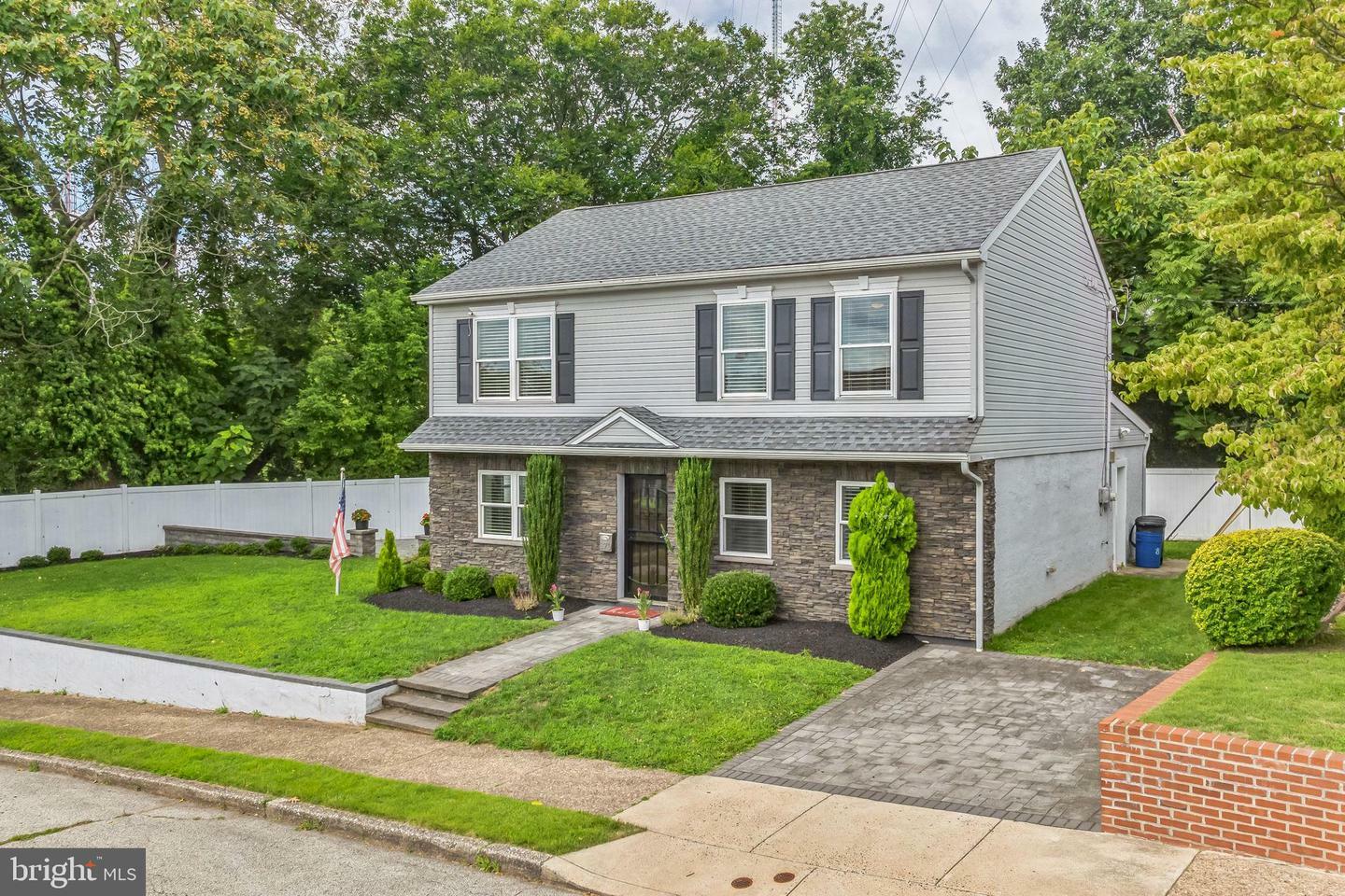 Property Photo:  370 Leroy Street  PA 19128 