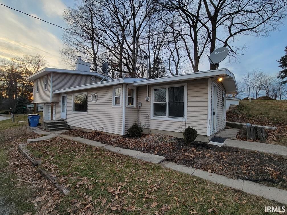 Property Photo:  3400 W Hill Drive  IN 46725 