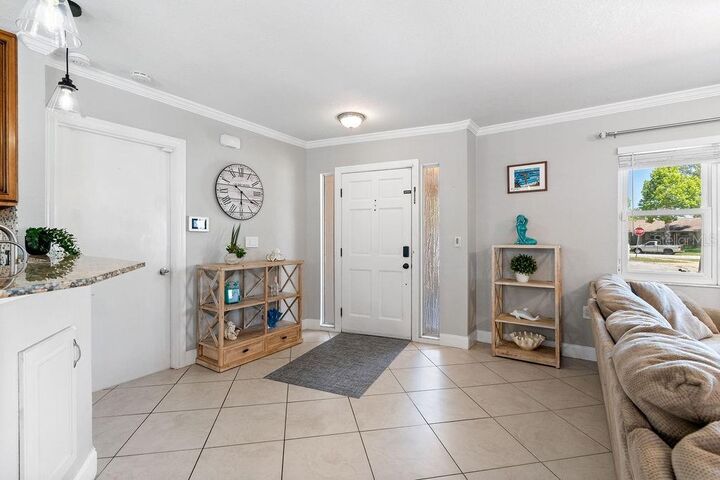 Property Photo:  2223 Lynn Court  FL 34698 