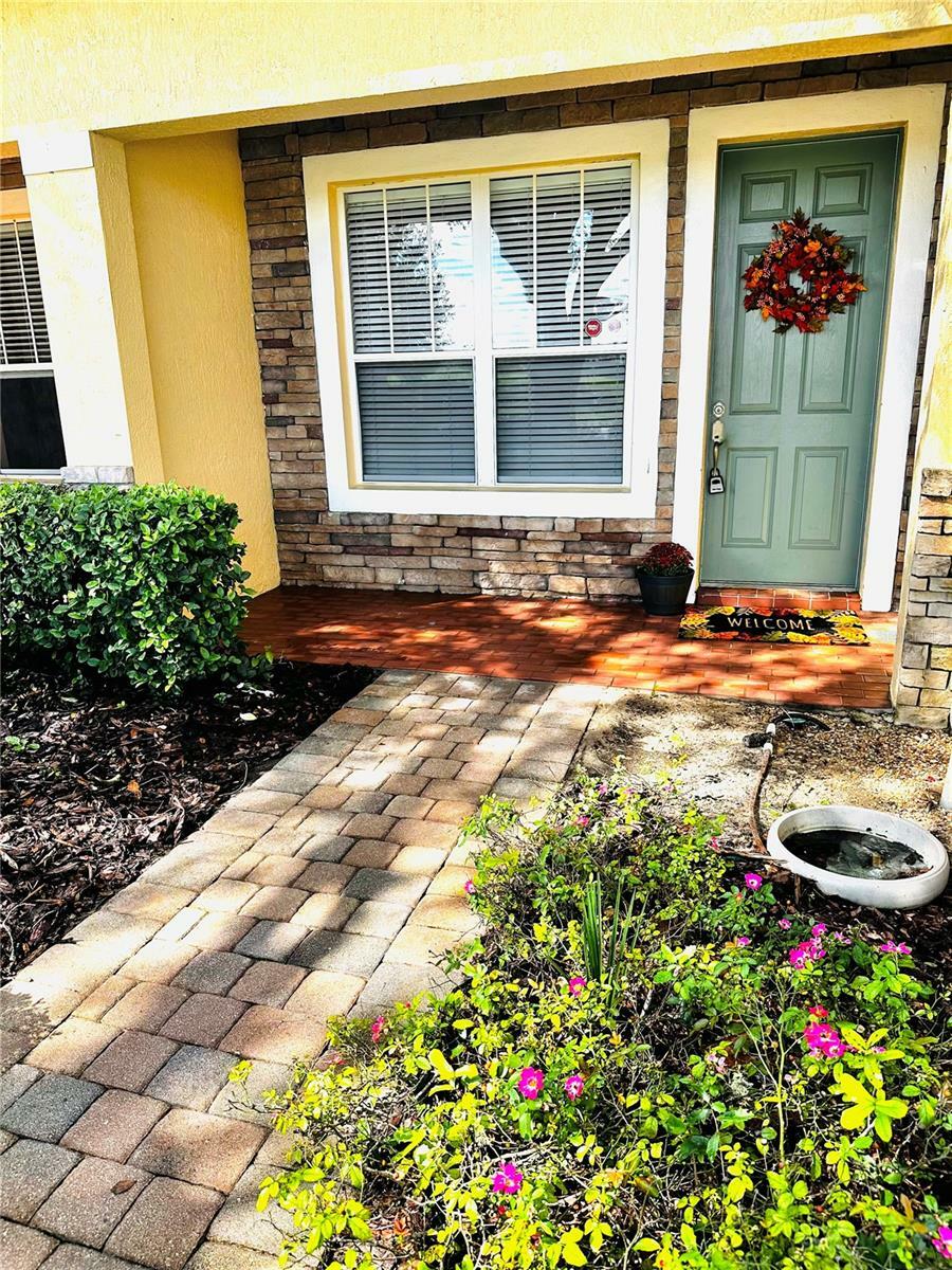 Property Photo:  34352 Tuscany Avenue  FL 32776 