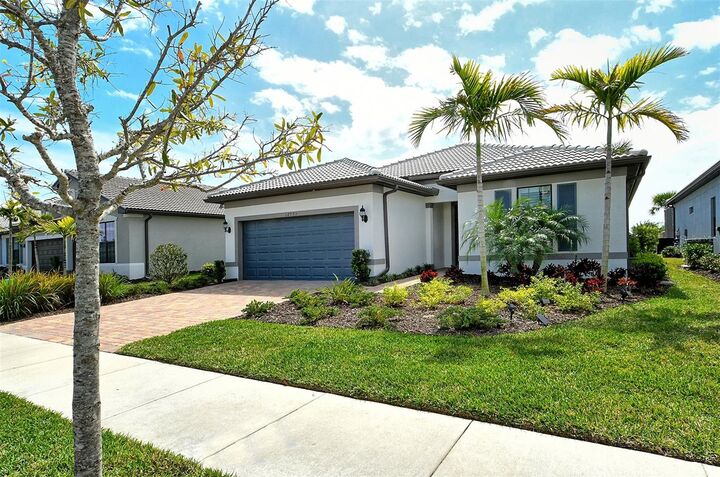 Property Photo: 12995 Borrego Street FL 34293