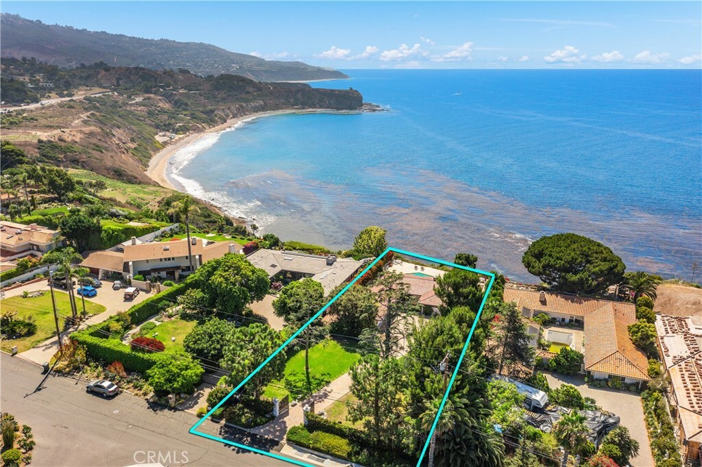Property Photo: 32 Seacove Drive CA 90275