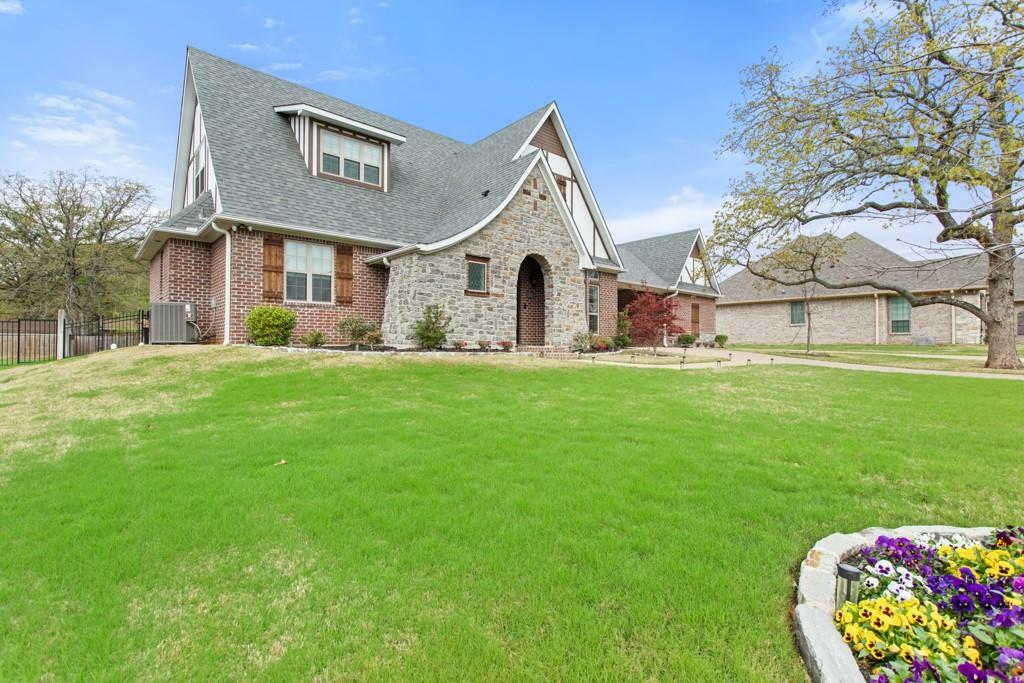 Property Photo:  206 Winged Foot Drive  TX 75771 