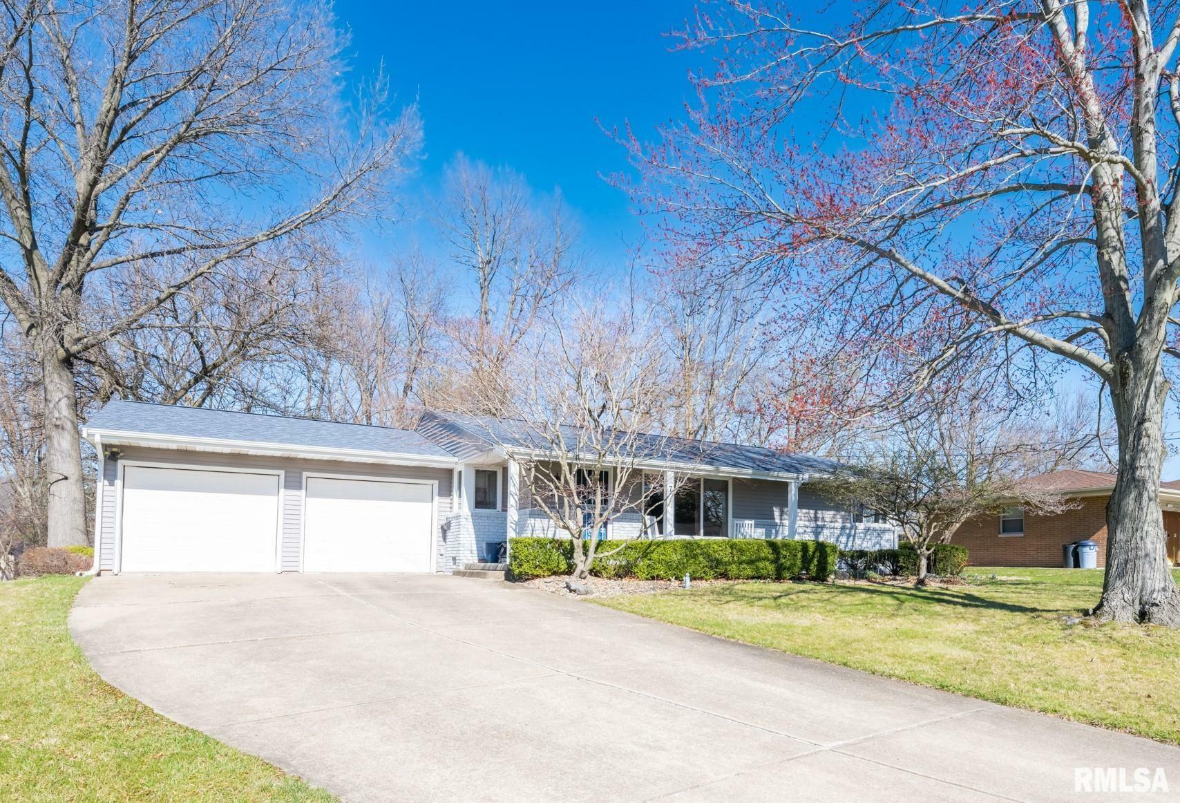 Property Photo:  7 Coral Ridge Road  IL 61607 