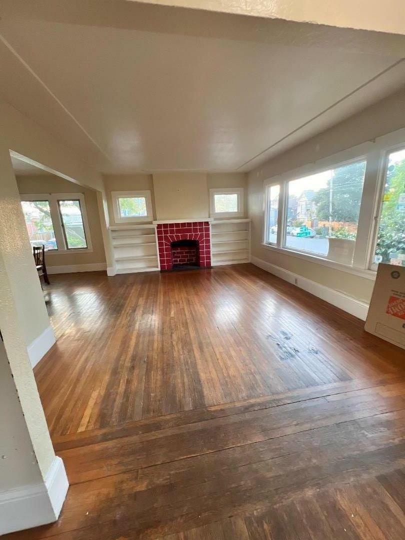 Property Photo:  821 42nd Street  CA 94608 