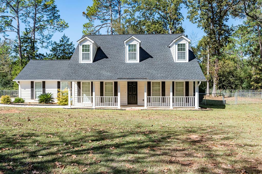 Property Photo:  2725 Somerset Drive  GA 31721 