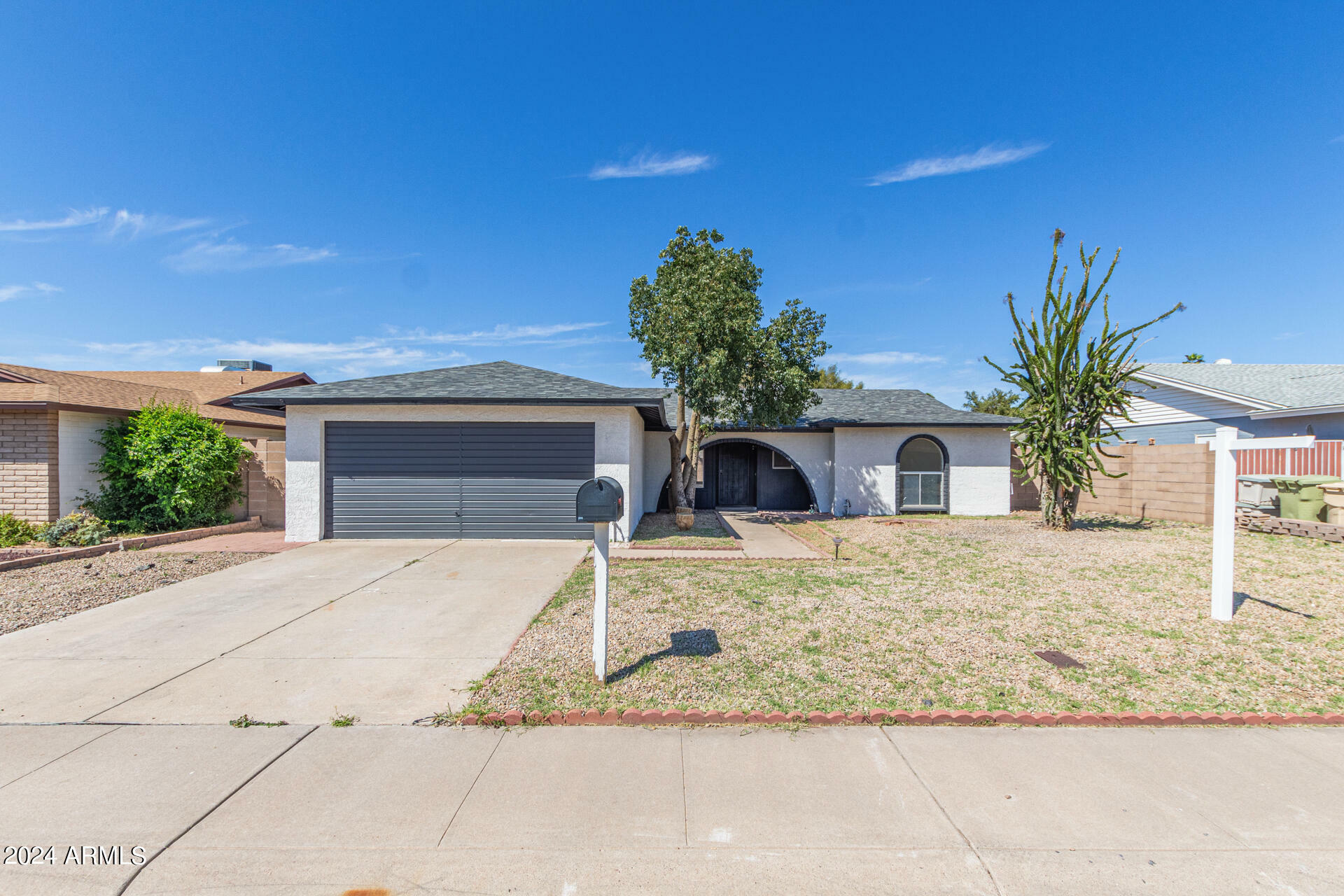 Property Photo:  5208 W Onyx Avenue  AZ 85302 