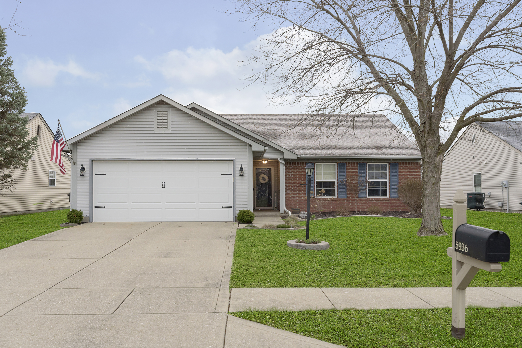 Property Photo:  5936 Southern Springs Avenue  IN 46237 