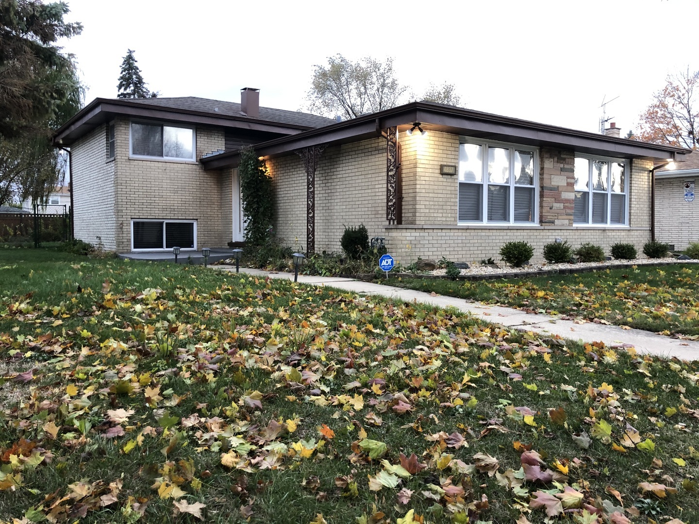 Property Photo:  4837 W 107th Street  IL 60453 