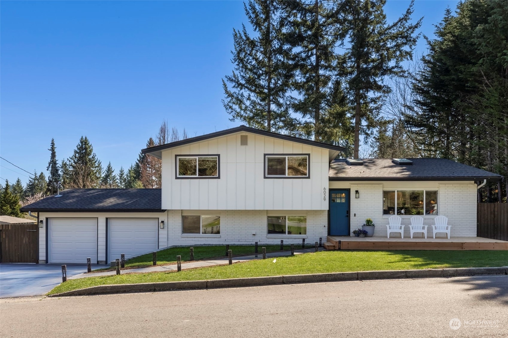 Property Photo:  6029 NE 204th Street  WA 98028 