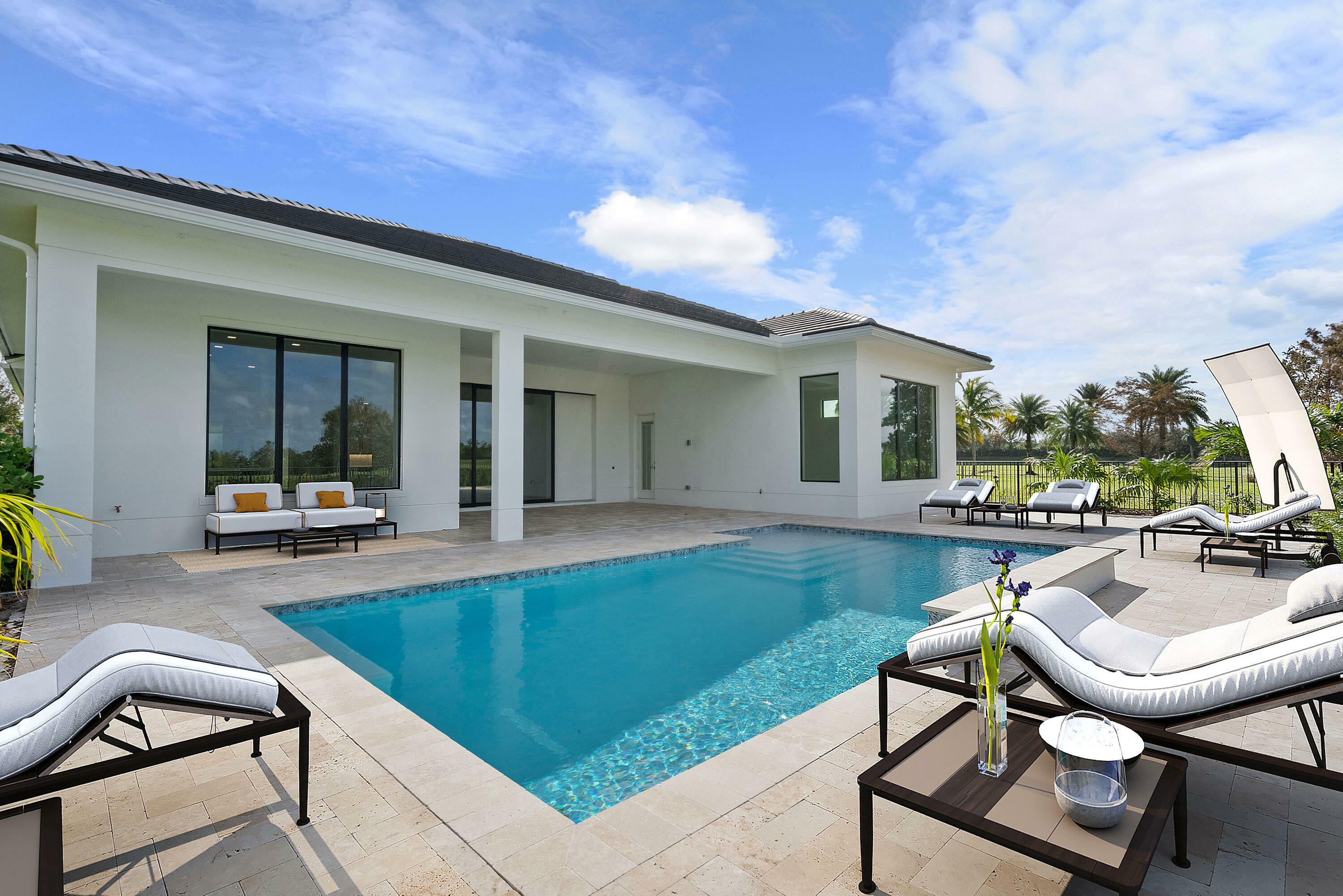 170 SE Rio Angelica  Port Saint Lucie FL 34984 photo