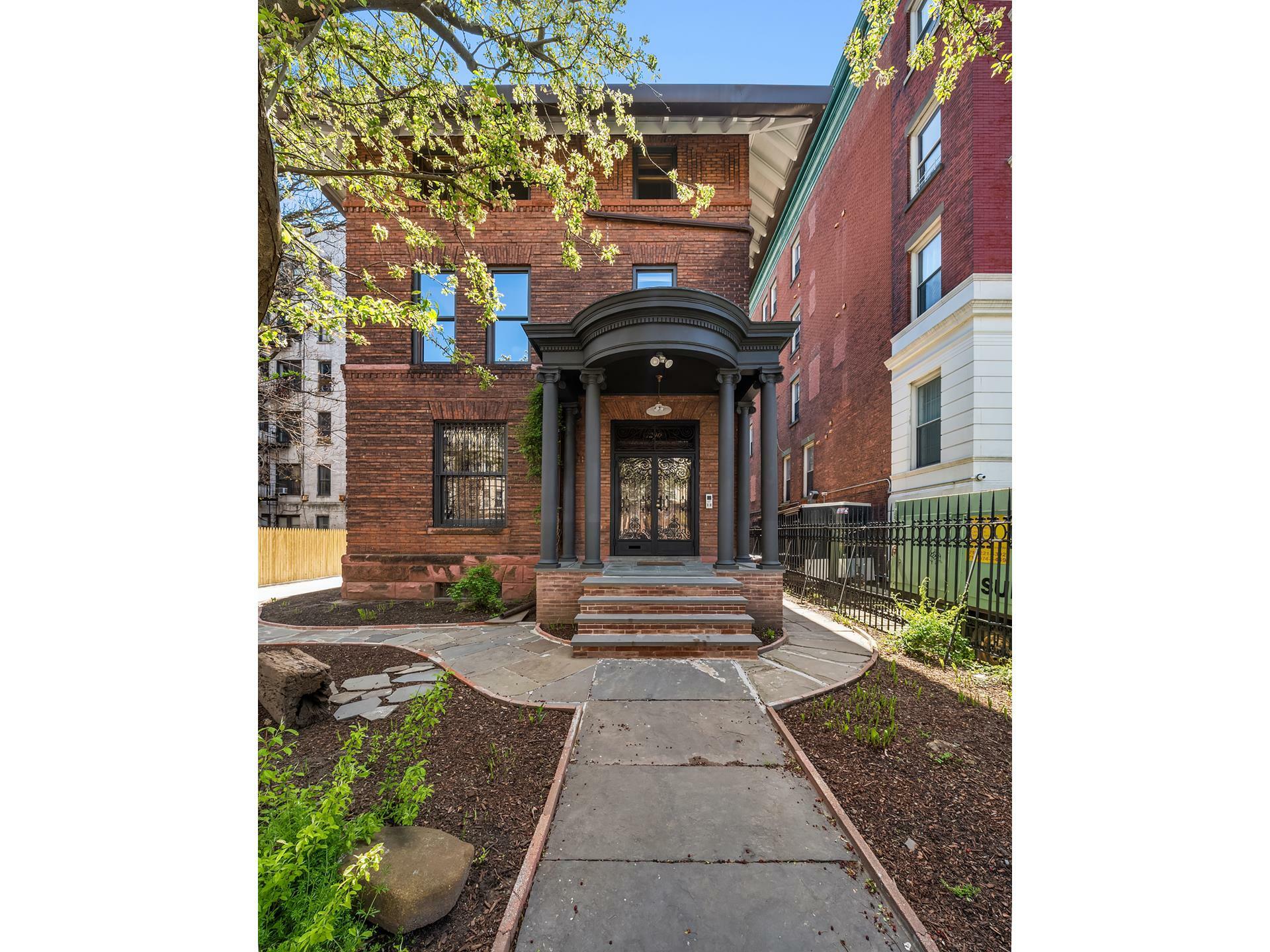 Property Photo: 1290 Pacific Street NY 11216