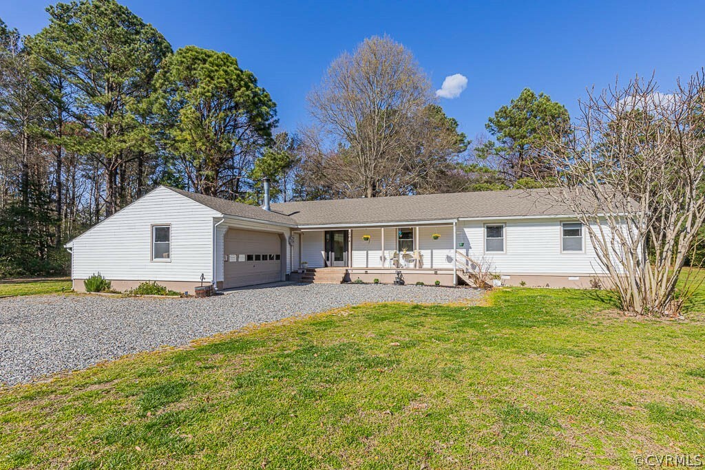 Property Photo: 204 Lomar Lane VA 22473
