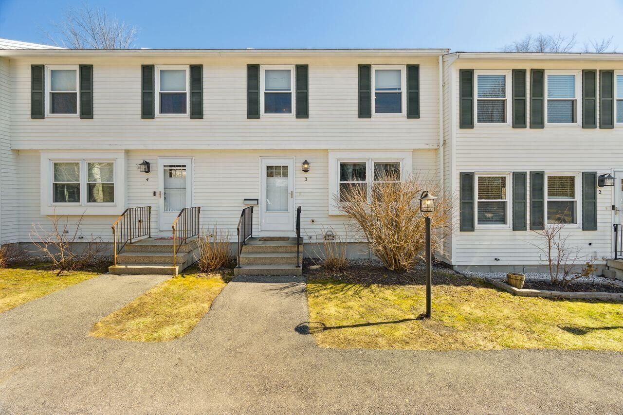 Property Photo:  60 King Street 3  ME 04072 