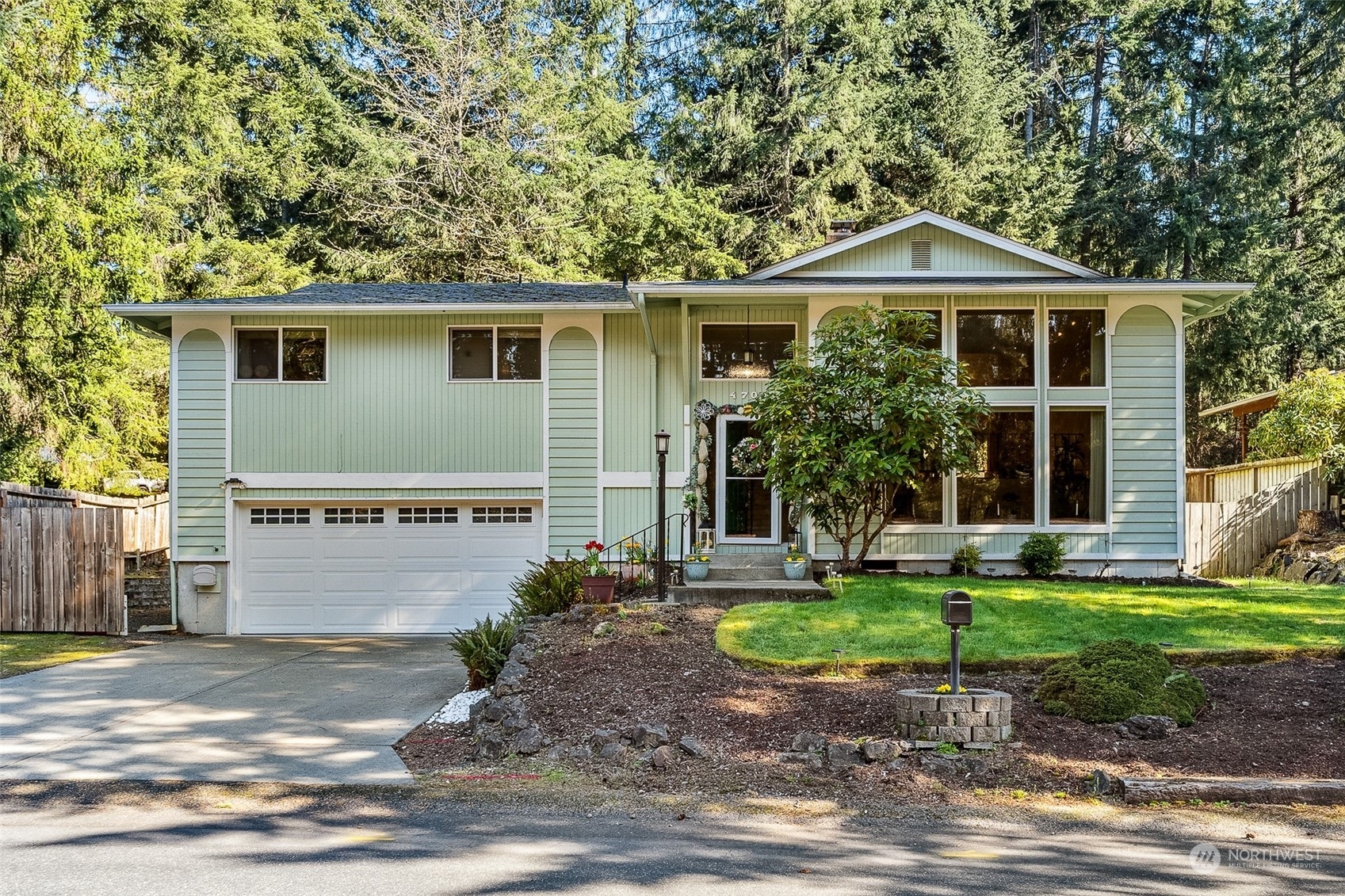 Property Photo:  4703 89th Avenue W  WA 98466 