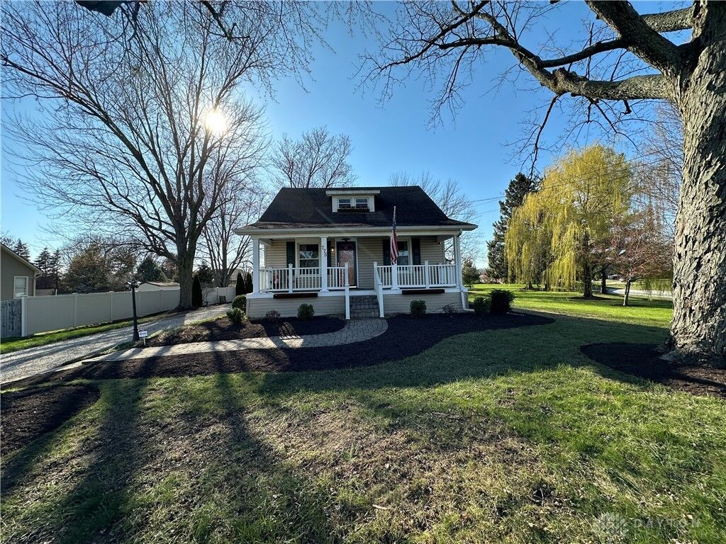 Property Photo: 775 Union Boulevard OH 45315