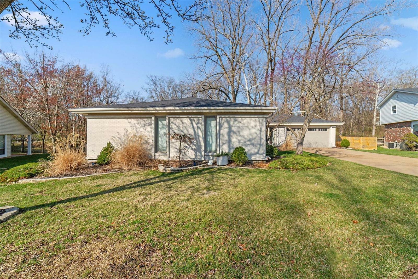 Property Photo:  959 Forest Square Drive  MO 63011 