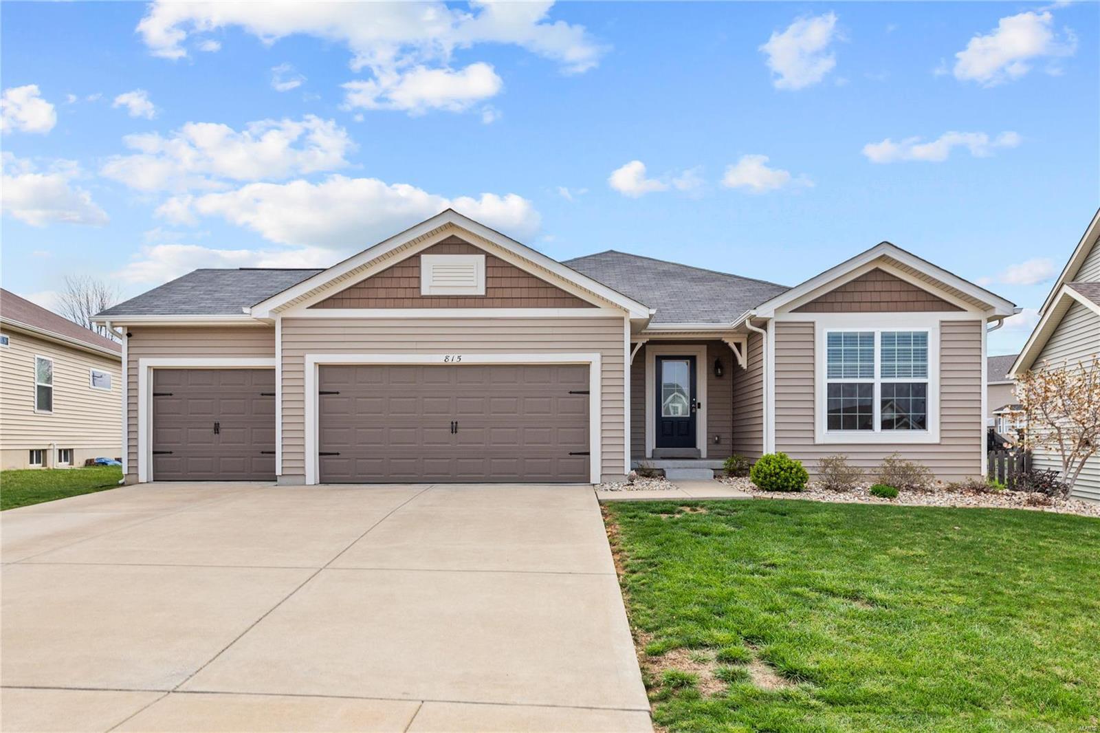 Property Photo:  815 Caspian Drive  MO 63385 