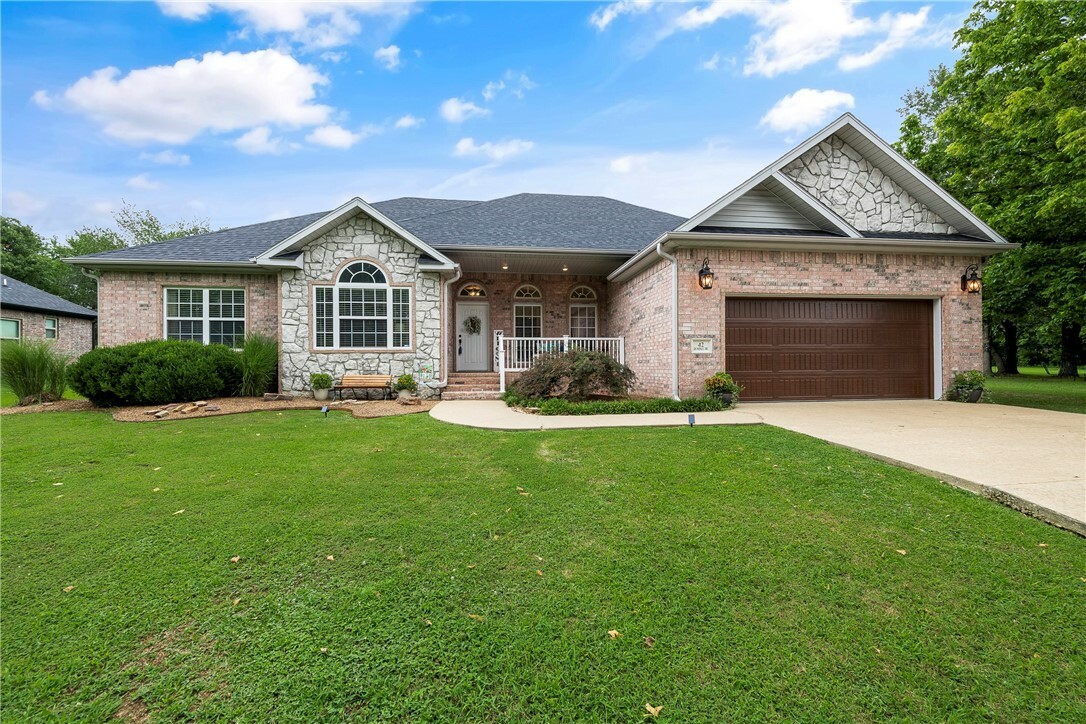 Property Photo:  42 Dunipace Drive  AR 72715 