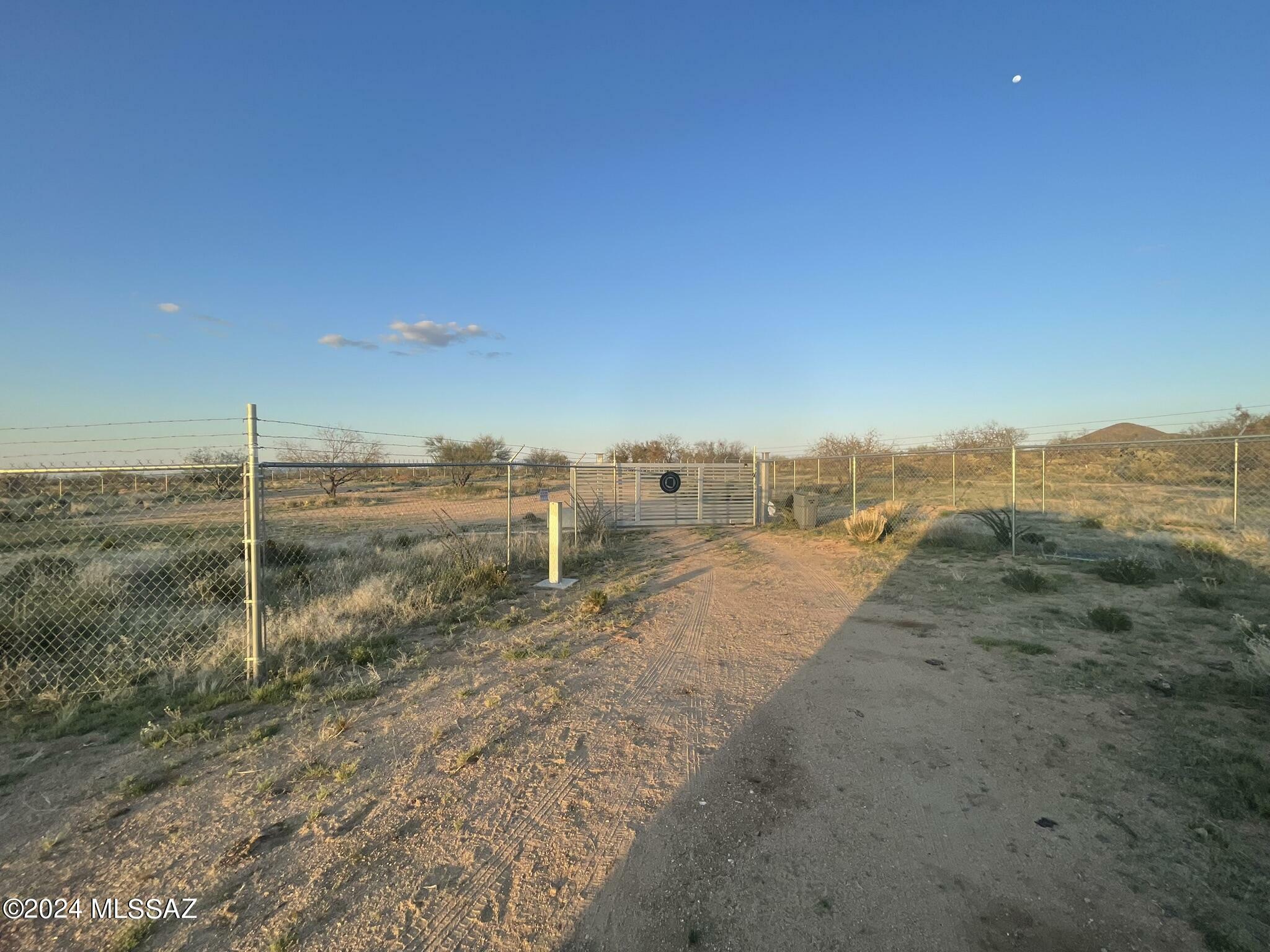 Property Photo:  14902 S Connie Street 38  AZ 85736 