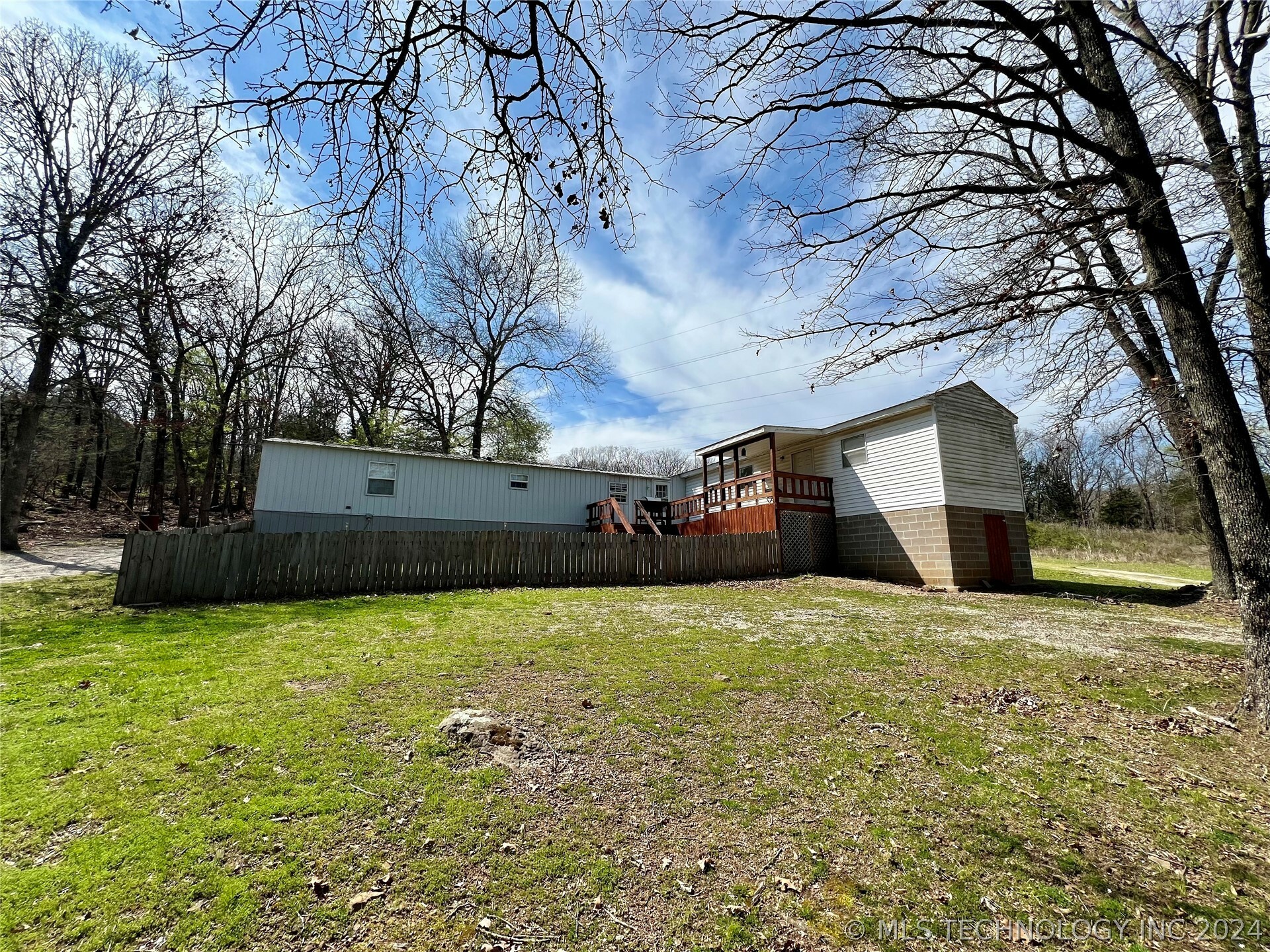 Property Photo:  99382 S 4446 Road  OK 74435 