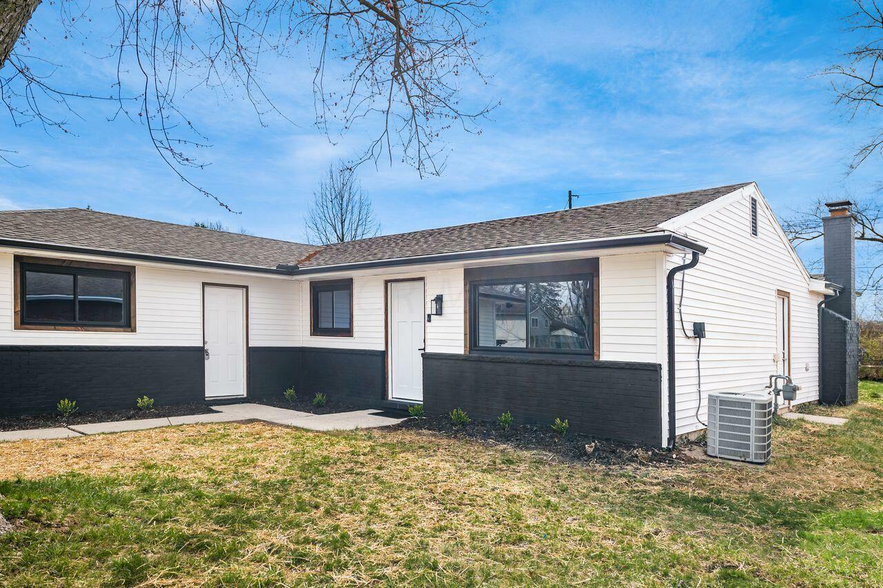 Property Photo:  5135 Carbondale Drive  OH 43232 