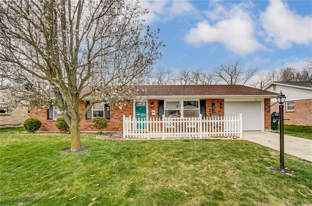 Property Photo: 839 Graceland Drive OH 45449