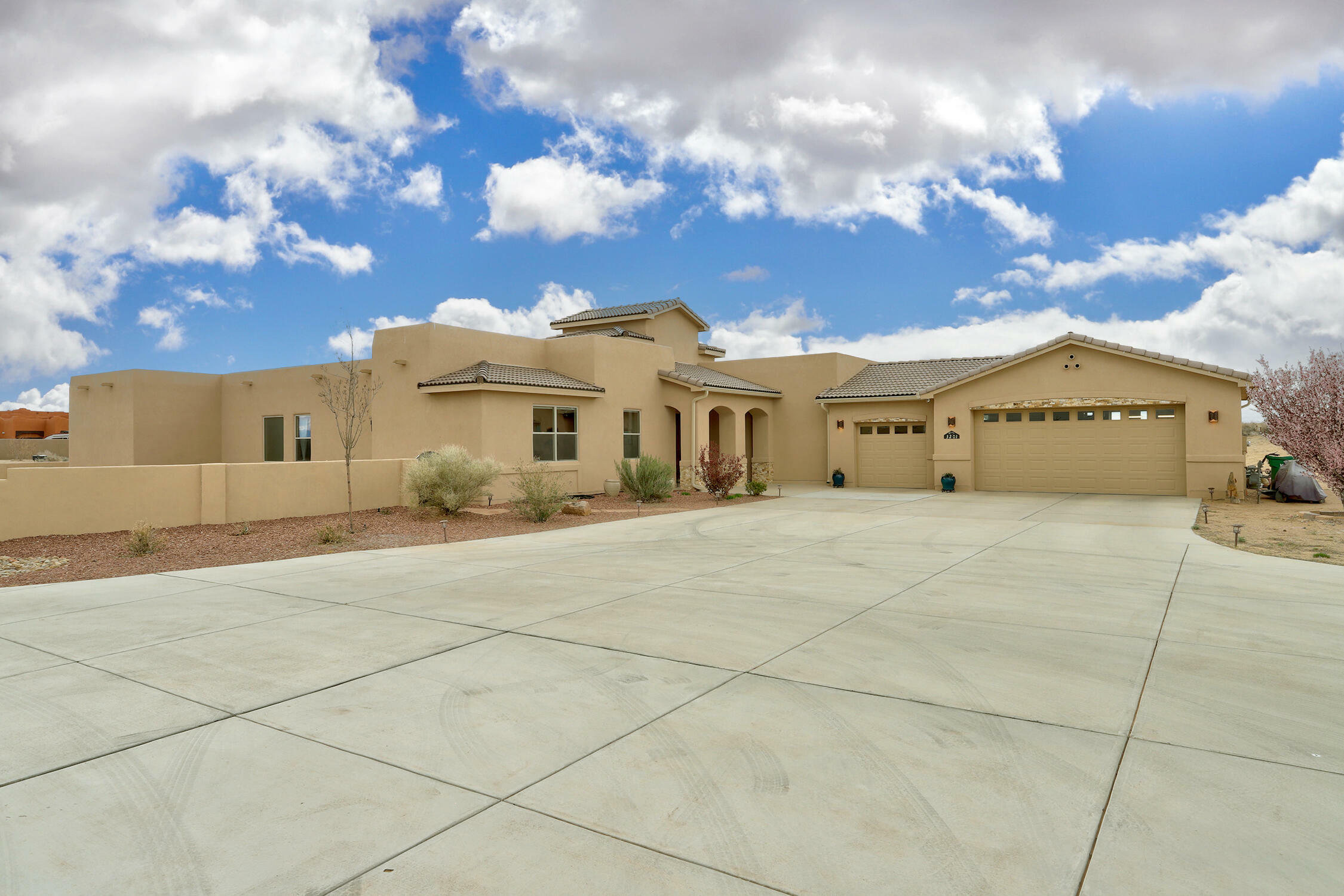 Property Photo:  3201 Fennel Road NE  NM 87144 