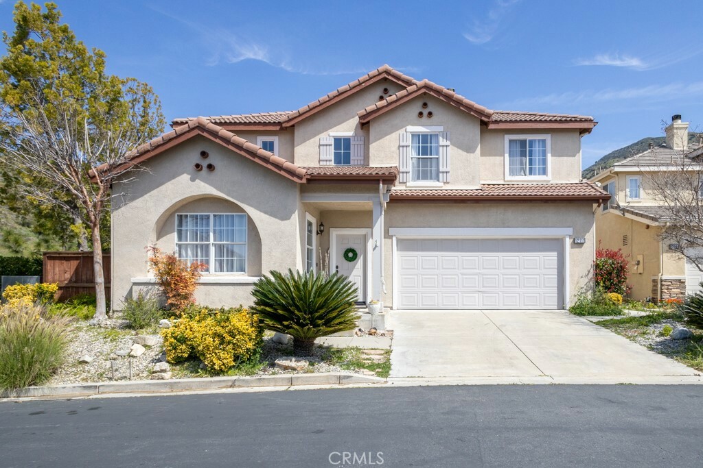 Property Photo:  12111 Via Santa Barbara  CA 91342 