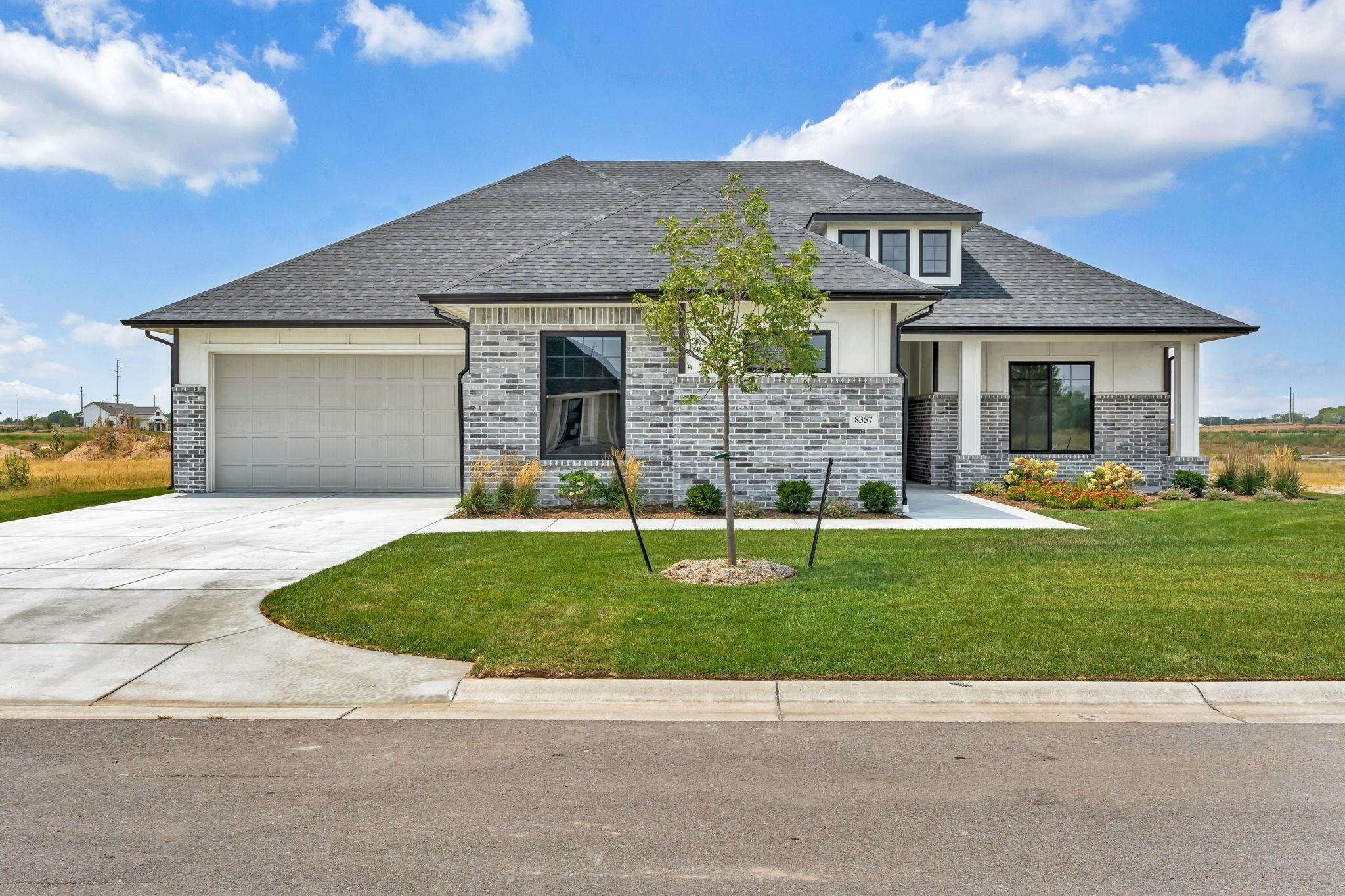 Property Photo:  8357 W Waterway Ct  KS 67101 