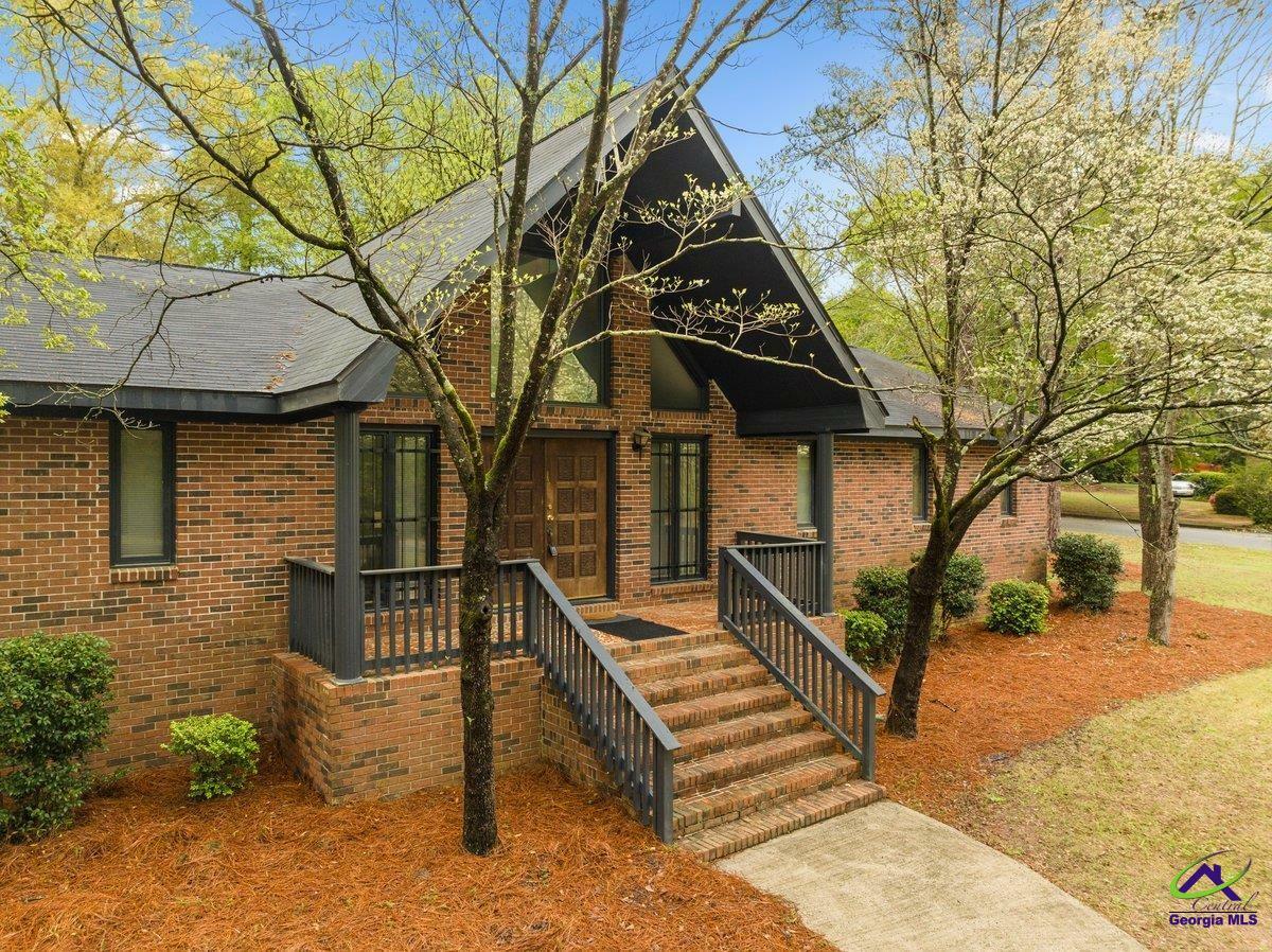 Property Photo:  800 Weathers Drive  GA 31063 