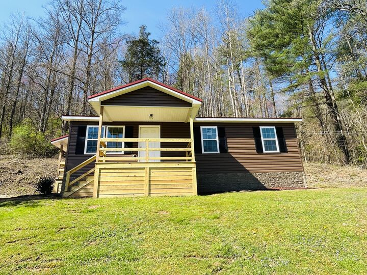 Property Photo:  11593 Kentucky 11  KY 40972 