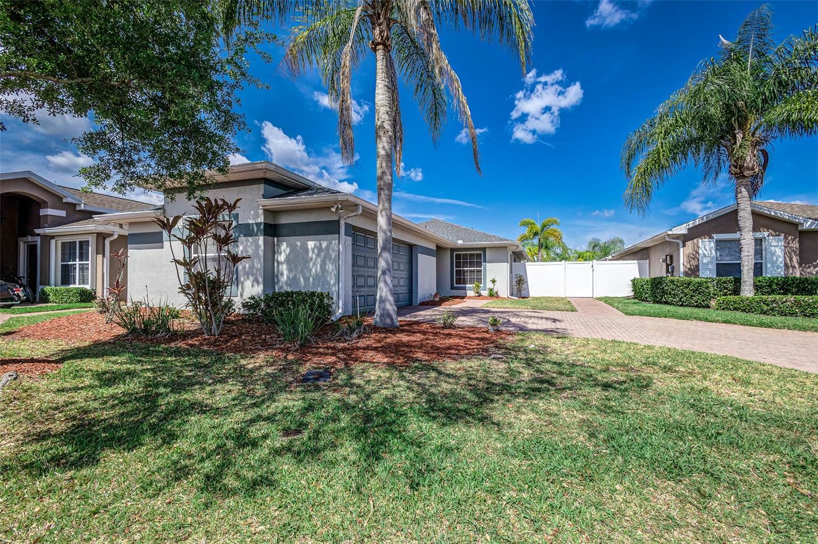 Property Photo:  3465 Raleigh Drive  FL 33884 