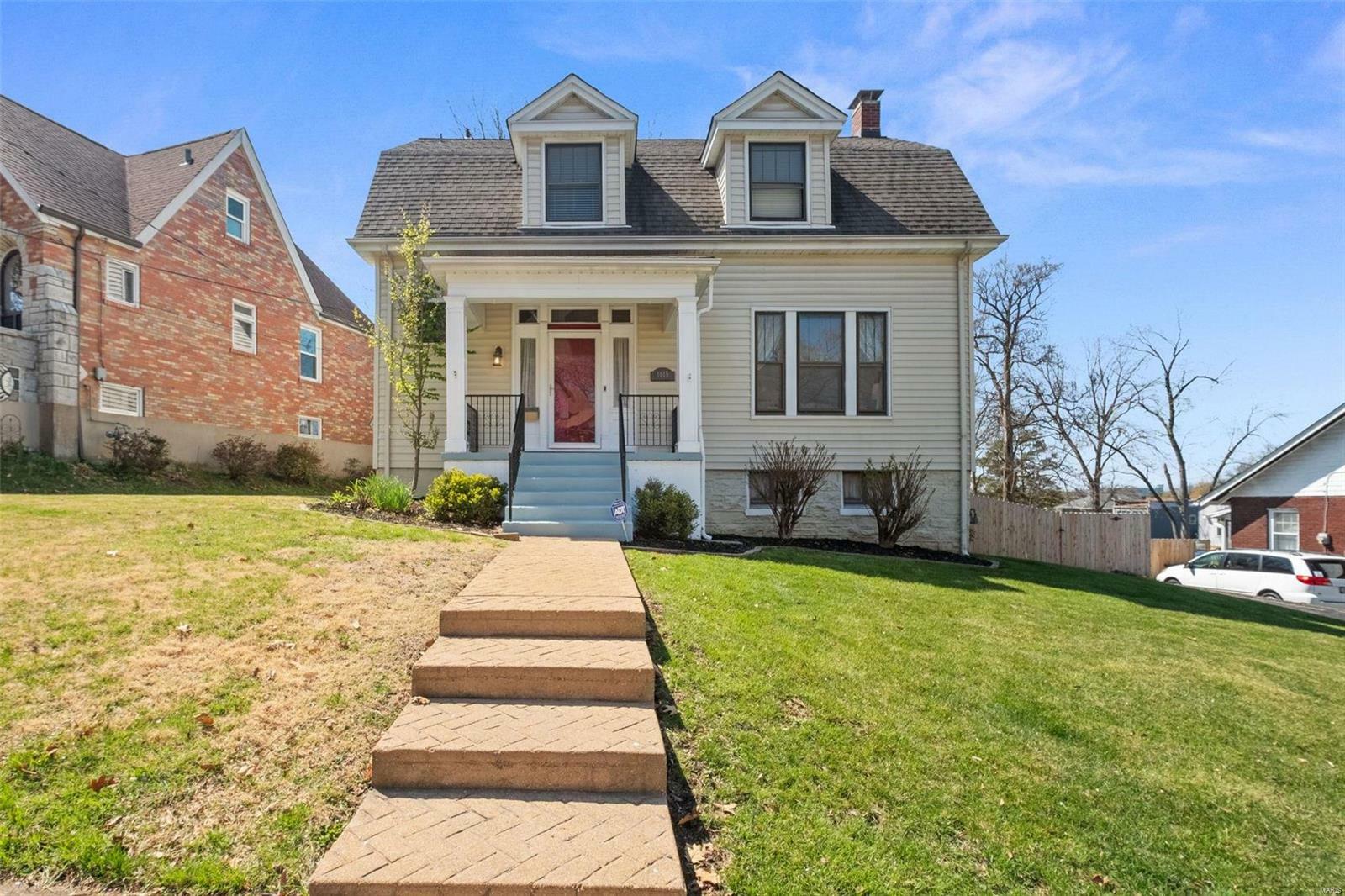 Property Photo:  1615 Del Norte Avenue  MO 63117 