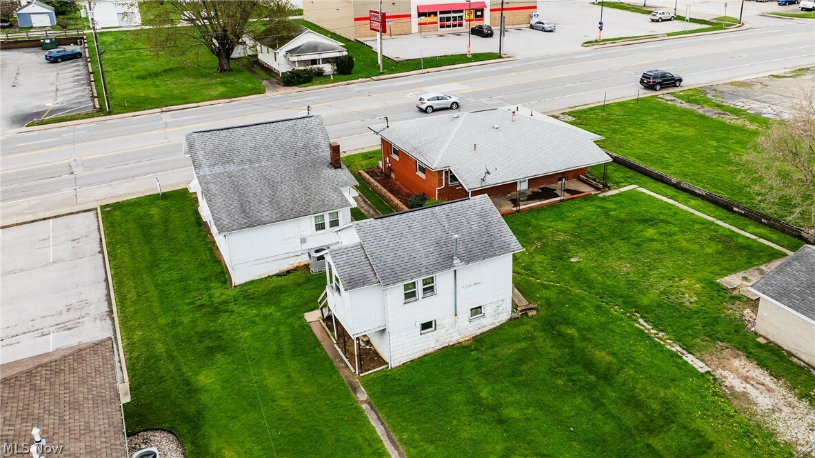 Property Photo:  606 Division Street  WV 26101 