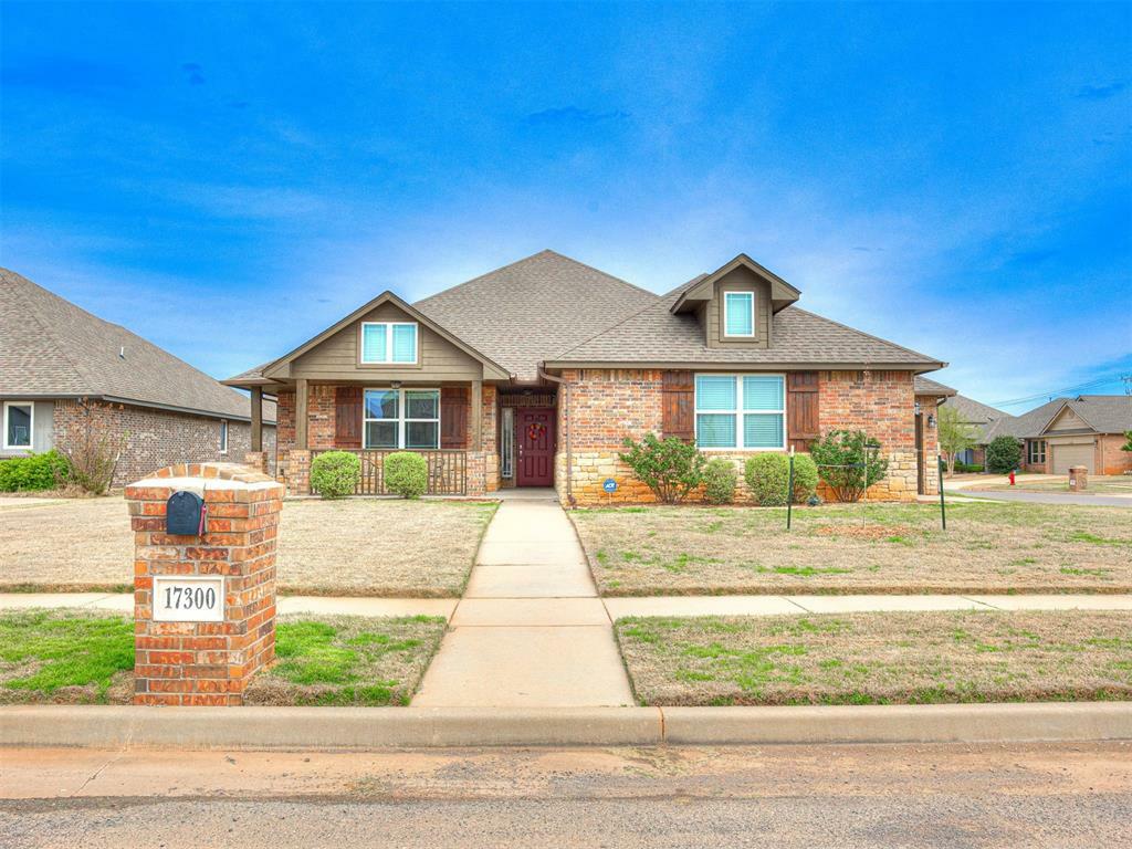 Property Photo:  17300 Shadow Hawk Lane  OK 73012 